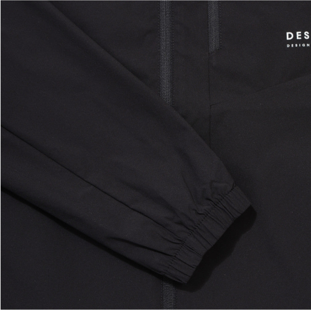 NEW DESCENTE Hooded Comfort Fit Windbreaker Jacket SR323UWB71 BLACK ASIAN FIT