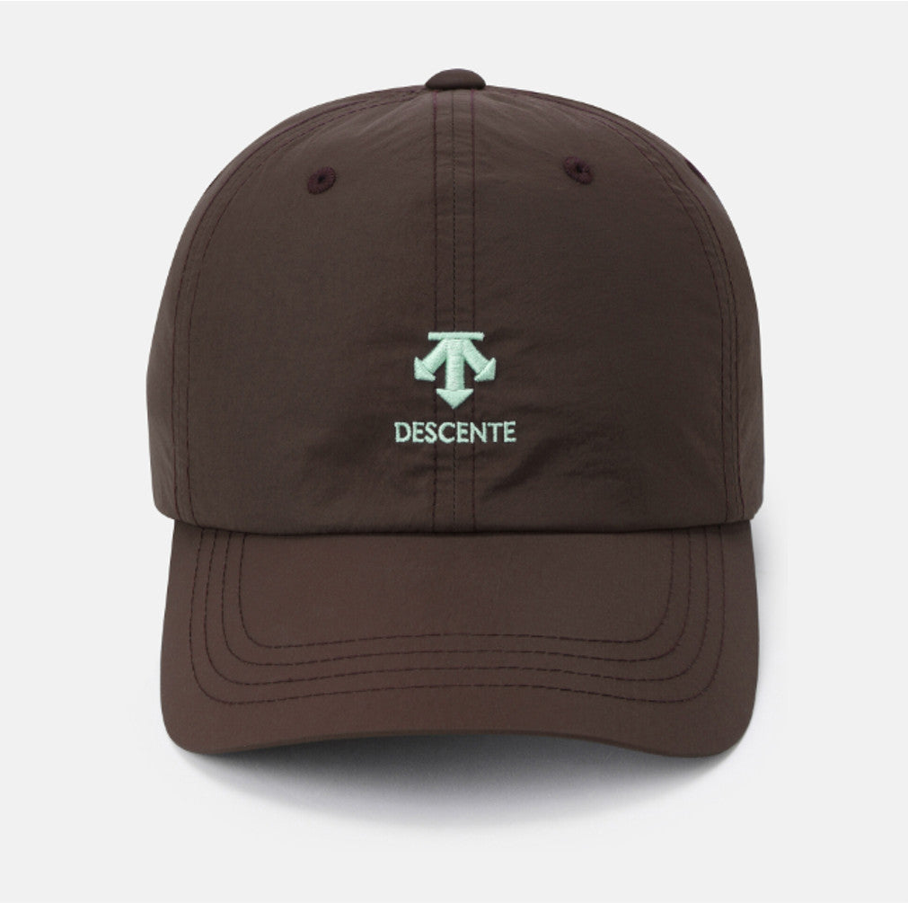 NEW DESCENTE Spirit Light Nylon Baseball Cap SR323UCP74 BURGUNDY SIZE ML